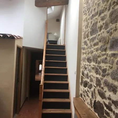 A La Croisee Des Fers بيت للعطل Les Épesses