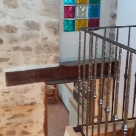 A La Croisee Des Fers Les Épesses